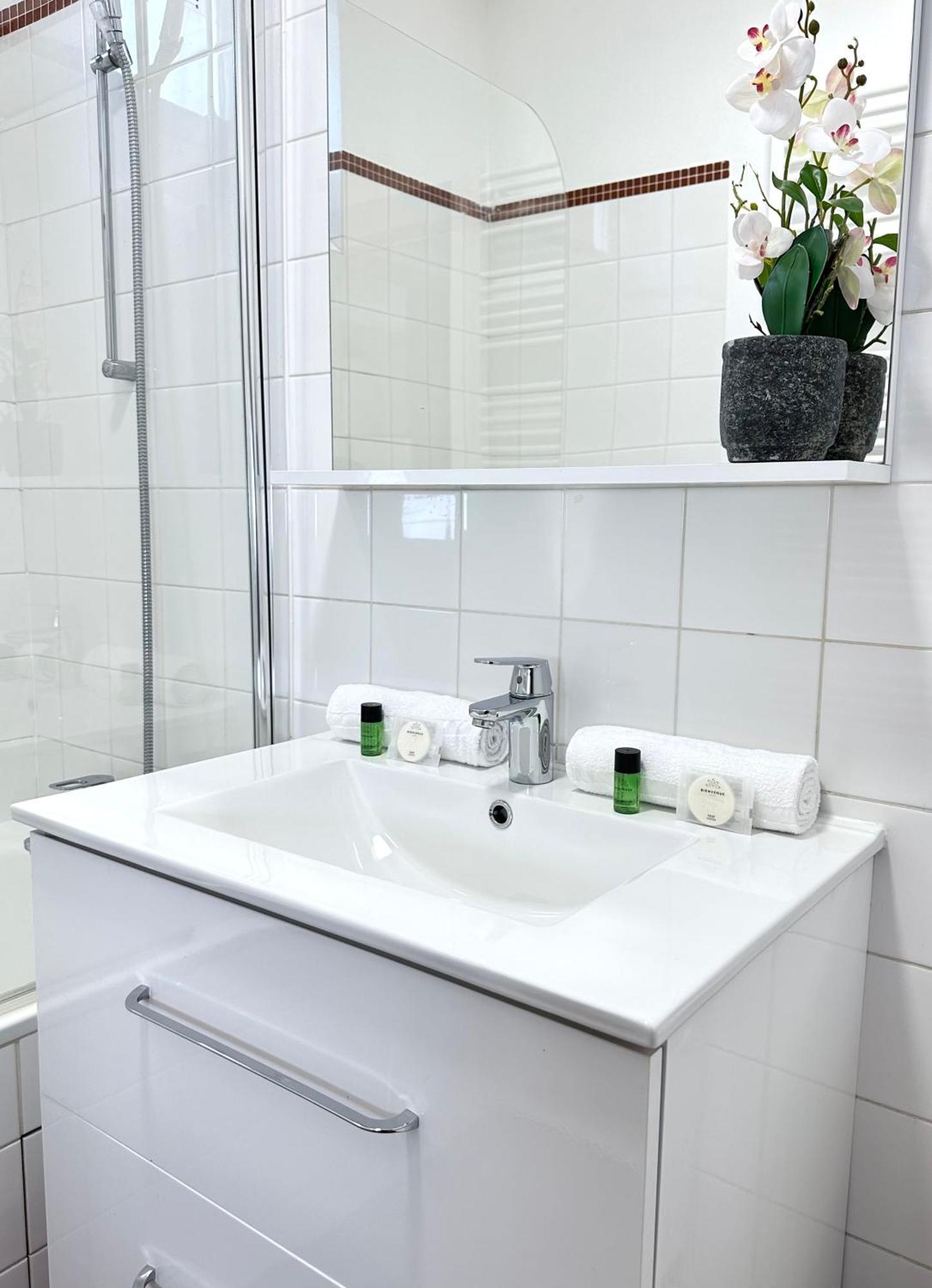 Appartement Welcoming & Cosy Flat Near Republique à Paris Extérieur photo
